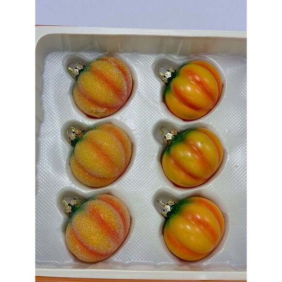 18 VTG Autumn Heirlooms Glass Pumpkin Ornaments in Box *PLEASE READ Discription* - Picture 2 of 11
